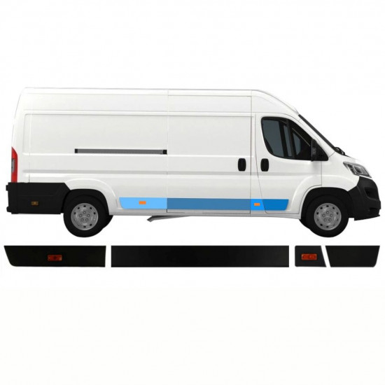 Oldalsó díszítő elemek készlete hoz Fiat Ducato Boxer Relay 2018- / LWB / Jobb /  8486