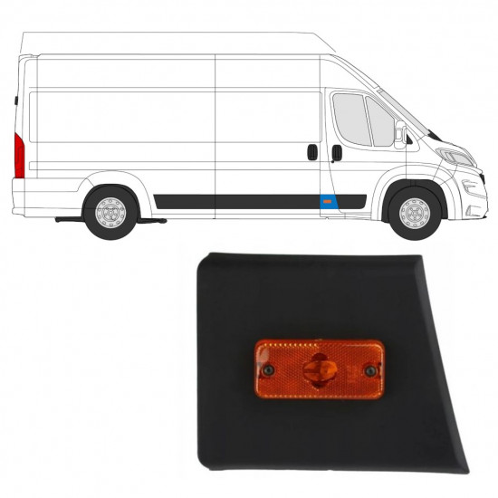 Oldalsó díszítő elem lámpával hoz Fiat Ducato 2018- / Jobb 7801