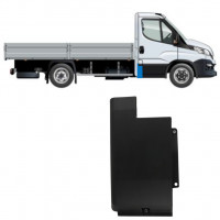 B-oszlop oldali díszítő elem hoz Iveco Daily 2014-2019 / Jobb 11976