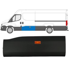 Tolóajtó oldali díszítő elem lámpával hoz Iveco Daily 2014-2019 / Bal / Készlet 11971