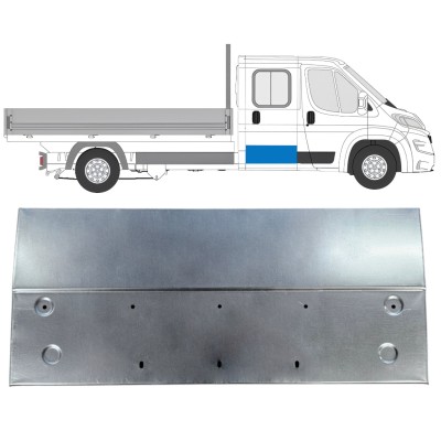 Hátsó ajtó javító panel hoz Opel Movano 2021-2026 / Bal = Jobb (szimmetrikus) 16401